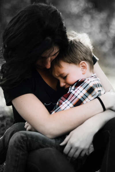 Helping Your Kids Deal with the Death of a Small Pet - Jaimie Listens: Helping your child cope with the loss of their pet can be difficult, so we have compiled a list of ideas to make things easier for the whole family.